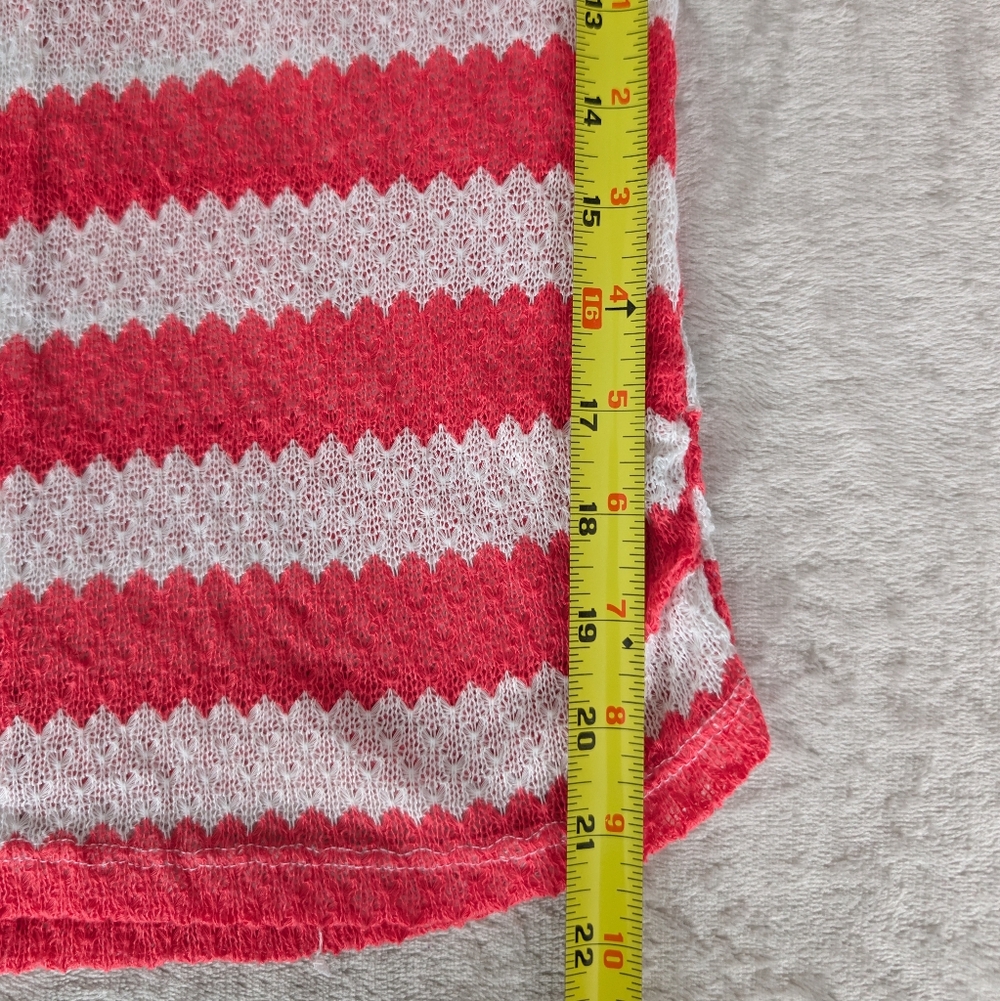 Tres Bien USA Vintage Striped Short Sleeve V-Neck Open Knit Sweater Top image 9